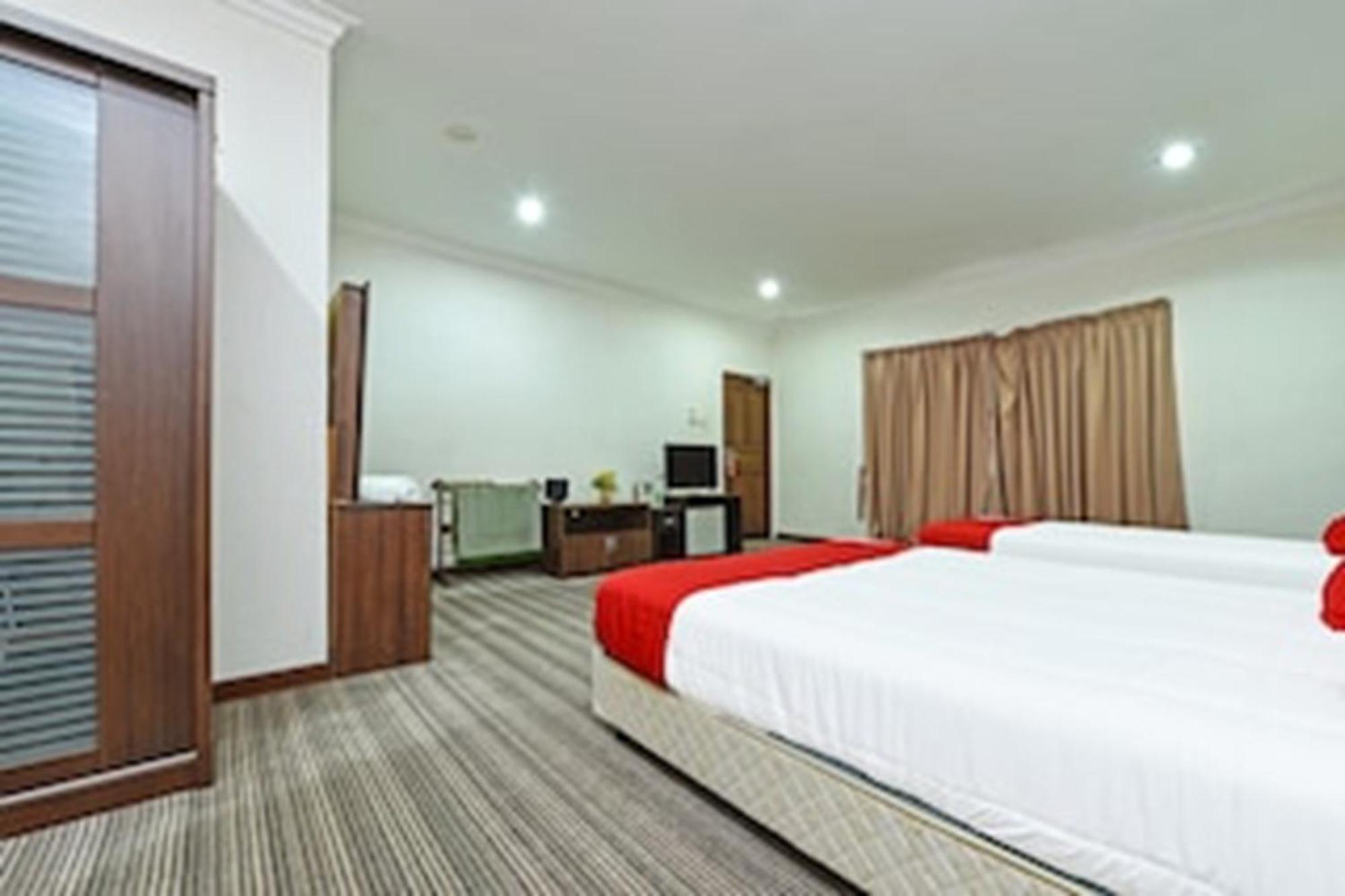 Hotel Super Oyo Capital O 90434 Marmoris House